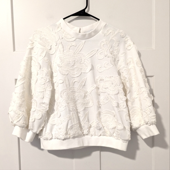 Pearl By Lela Rose Textured Floral Sweatshirt - Picture 1 of 9